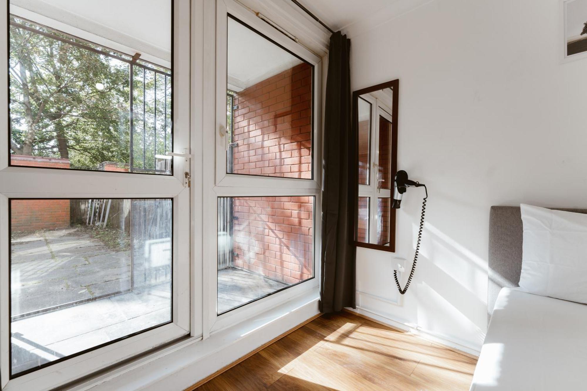 Shadwell Double Room - 13 Лондон Экстерьер фото